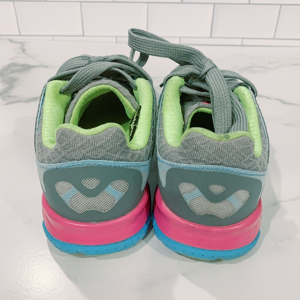 Under Armour 4D Foam Heatgear Running Shoe Size 6 - Picture 3 of 8